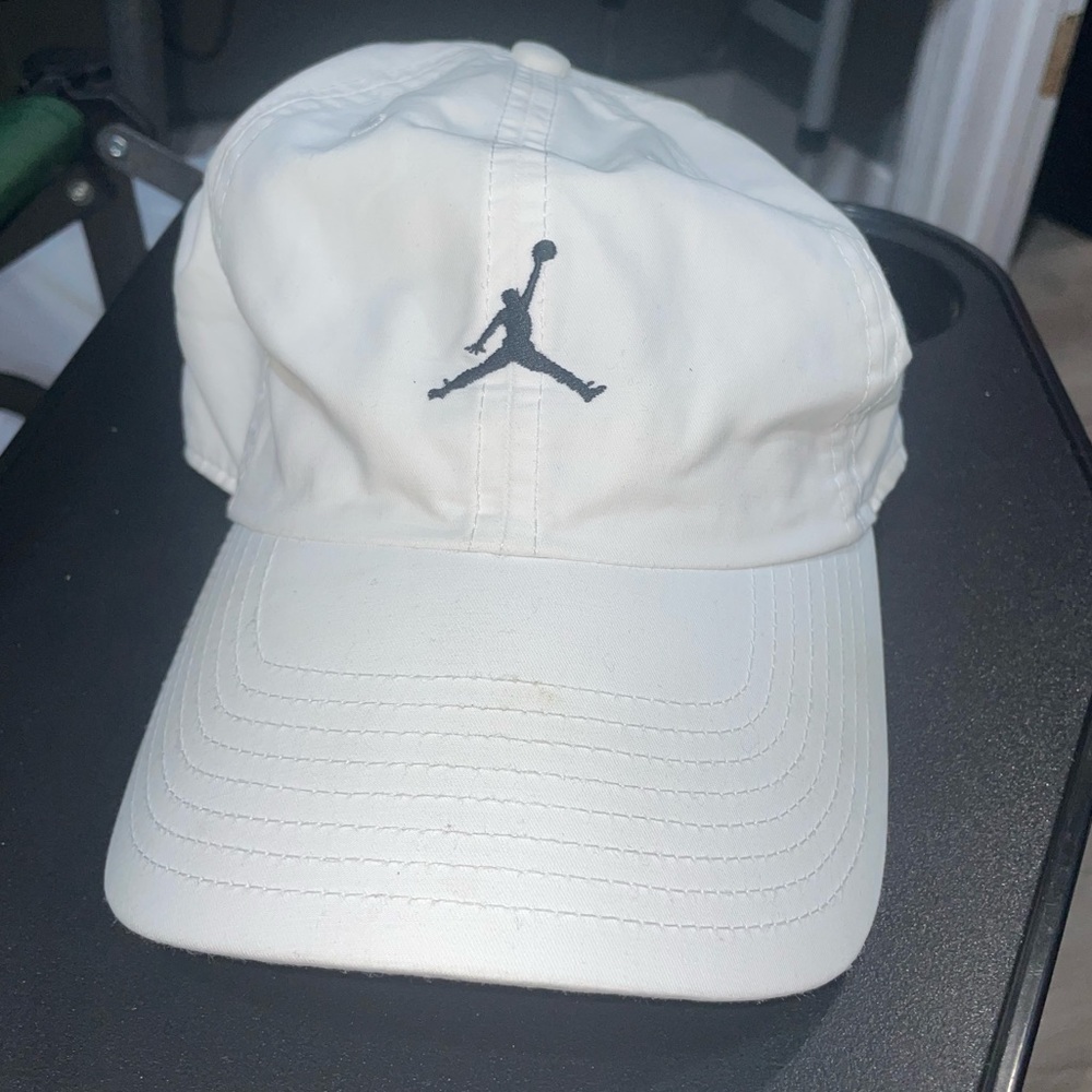 Jordan white cap adjustable